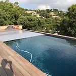 Vila Les Hauts De La Testa *